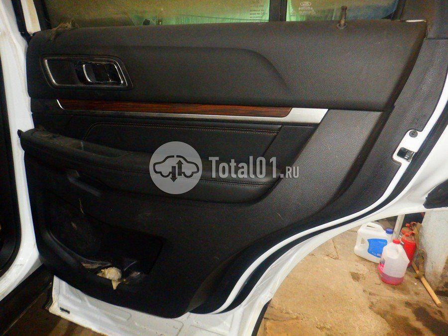 Фото Ford Explorer 54