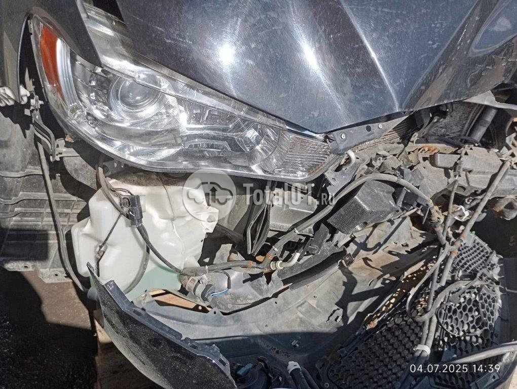 Фото Mitsubishi Outlander 46