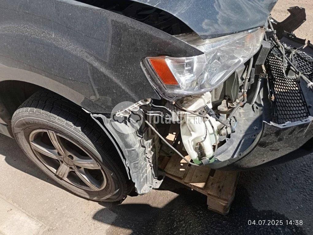 Фото Mitsubishi Outlander 64