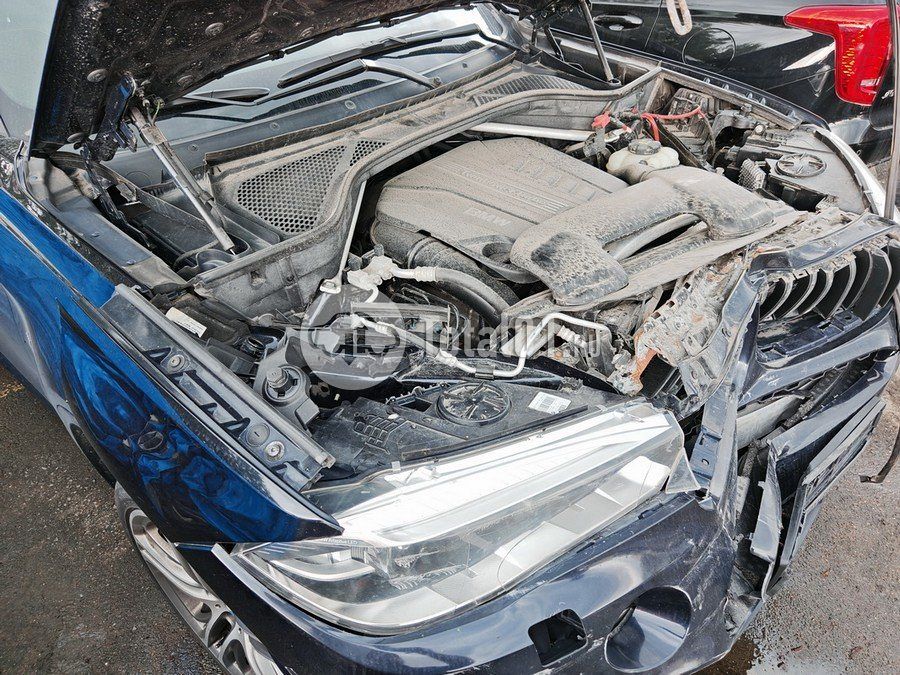Фото BMW X6 88