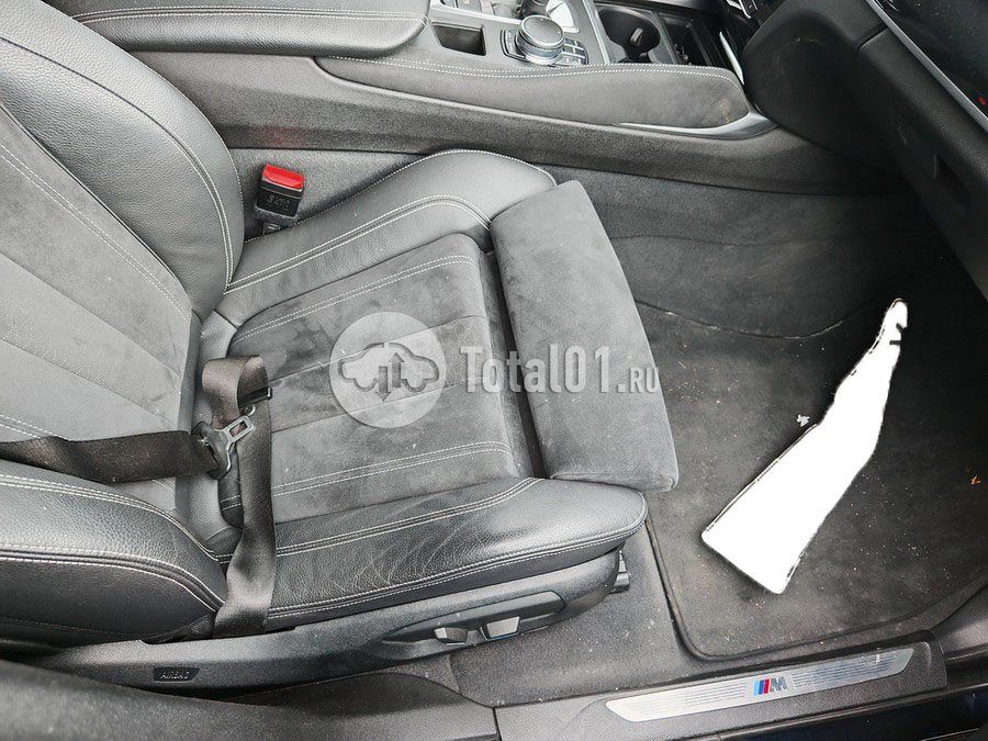 Фото BMW X6 180