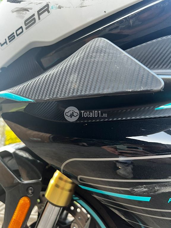 Фото Bajaj Dominar 14