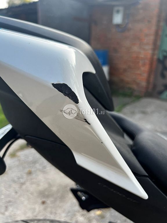 Фото Bajaj Dominar 22