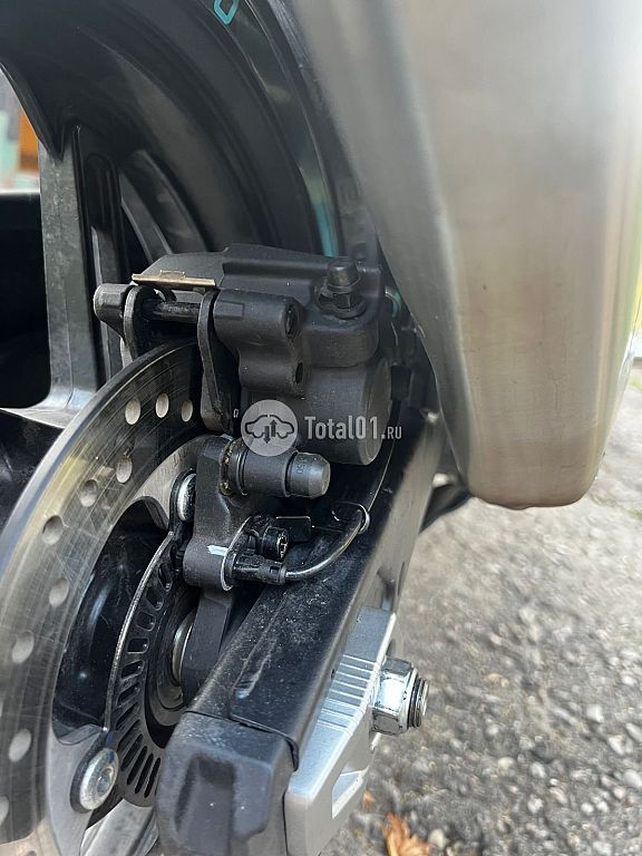Фото Bajaj Dominar 24