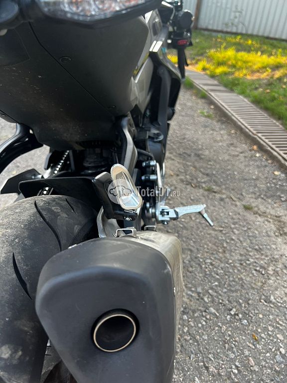 Фото Bajaj Dominar 26