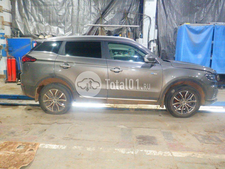 Фото Geely Atlas Pro 6