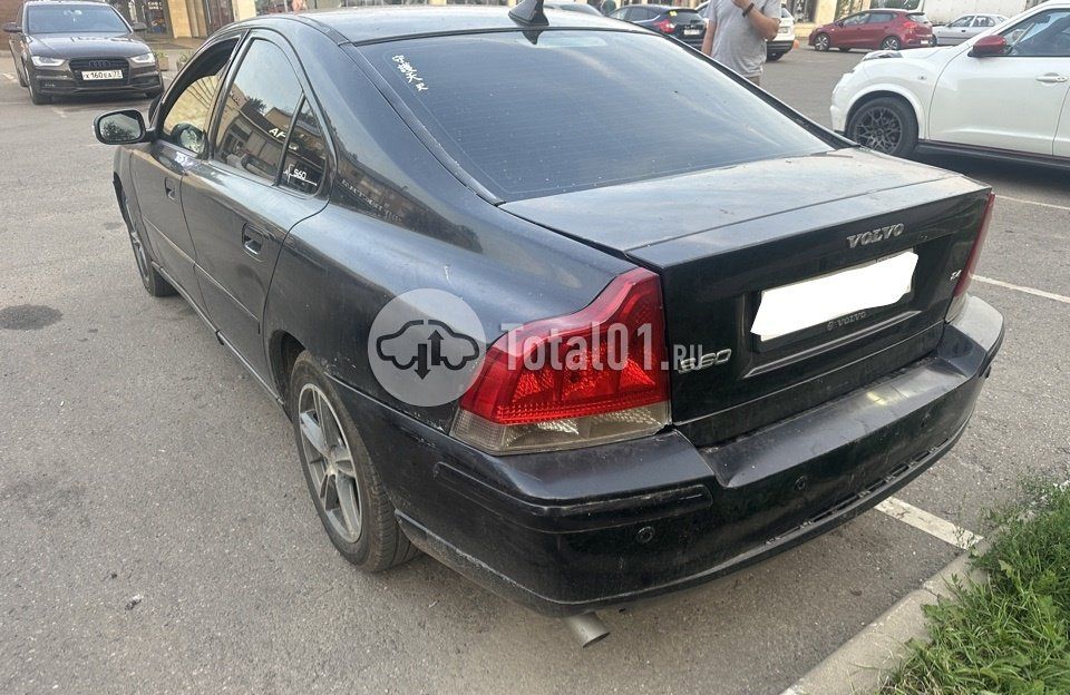 Фото Volvo S60 6