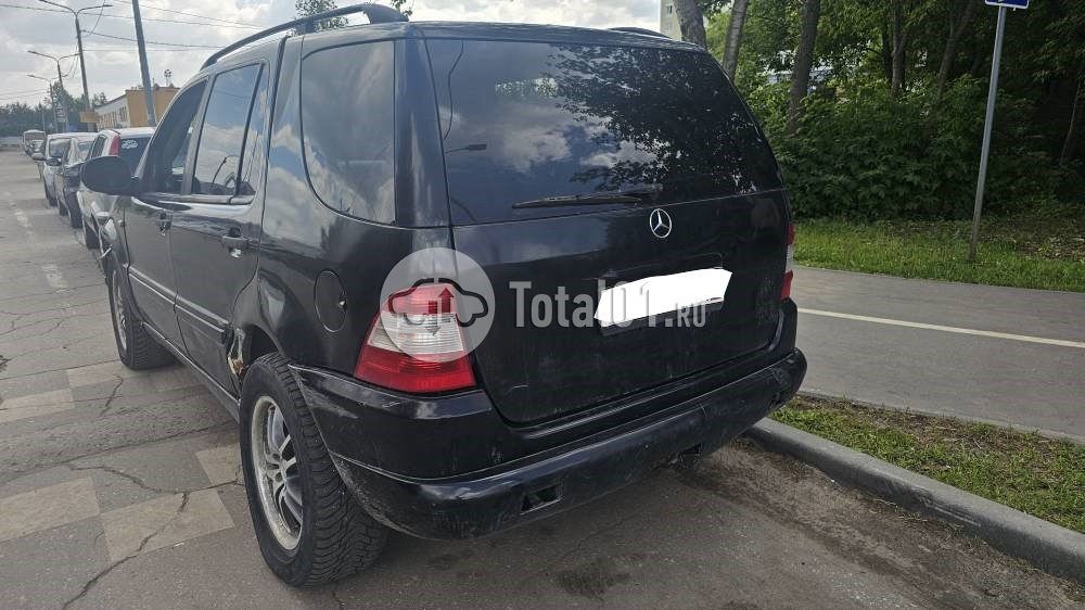 Фото Mercedes-Benz M-класс 8