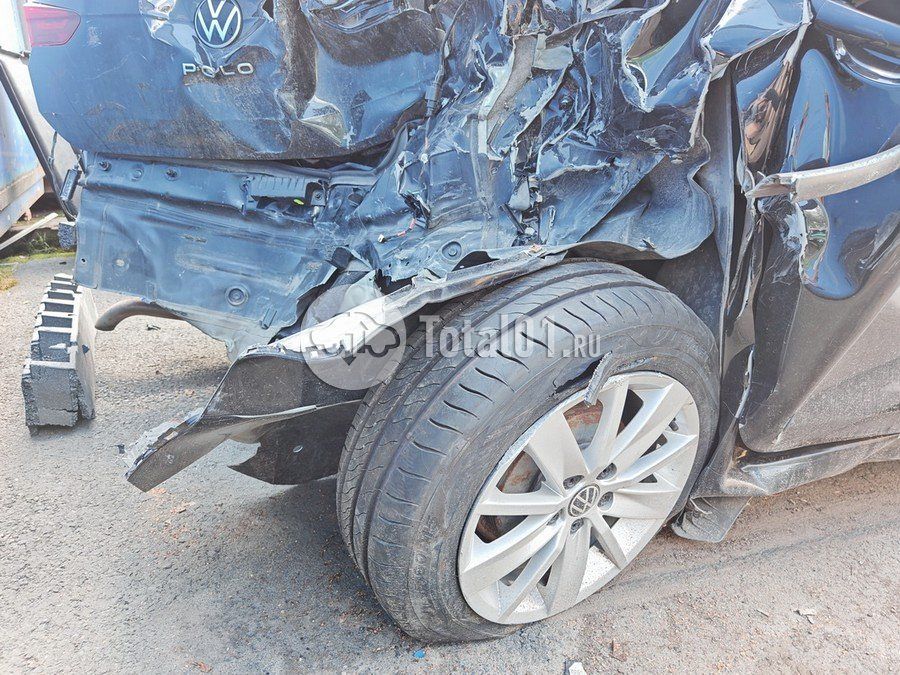 Фото Volkswagen Polo 38