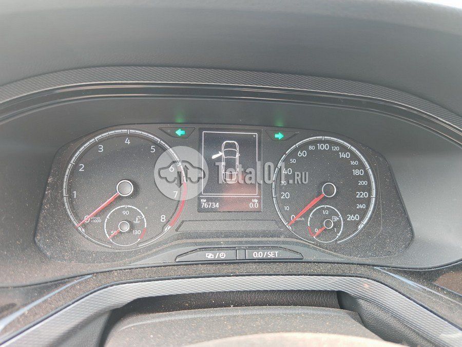 Фото Volkswagen Polo 140