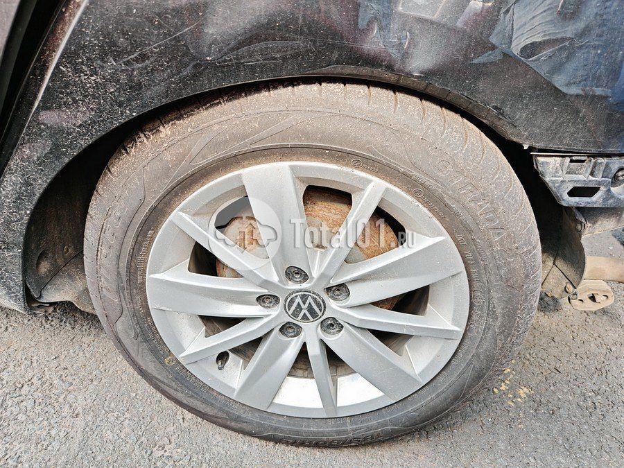 Фото Volkswagen Polo 148