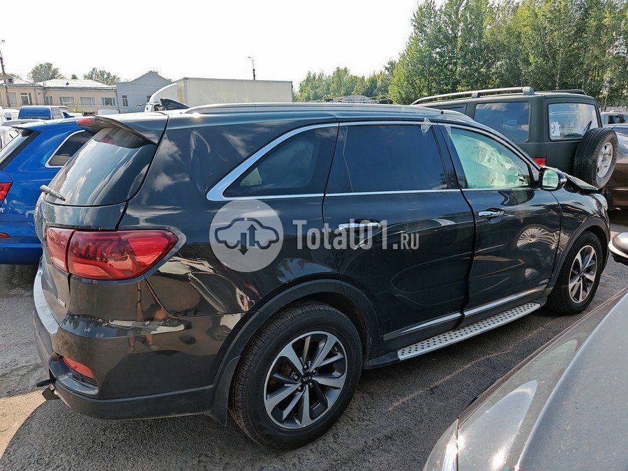 Фото KIA Sorento 6