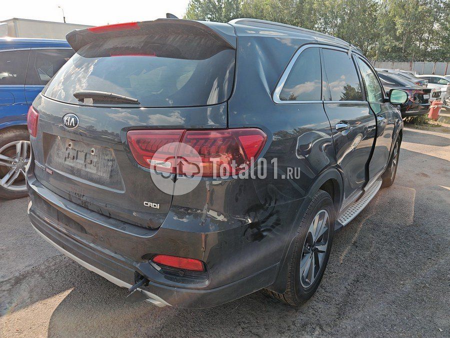 Фото KIA Sorento 8