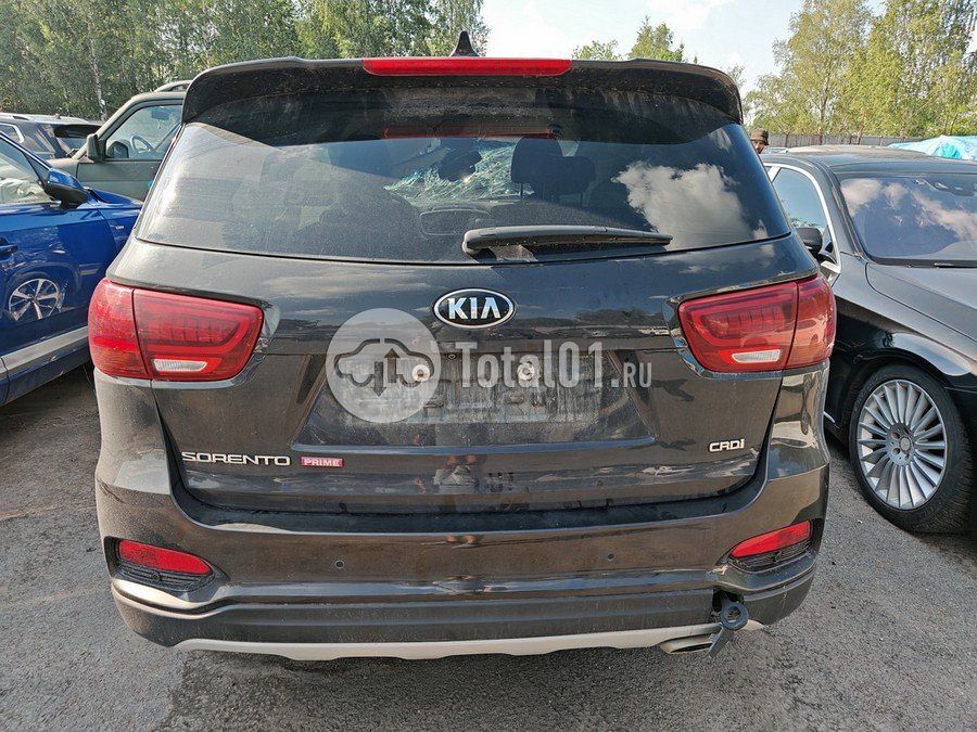 Фото KIA Sorento 10