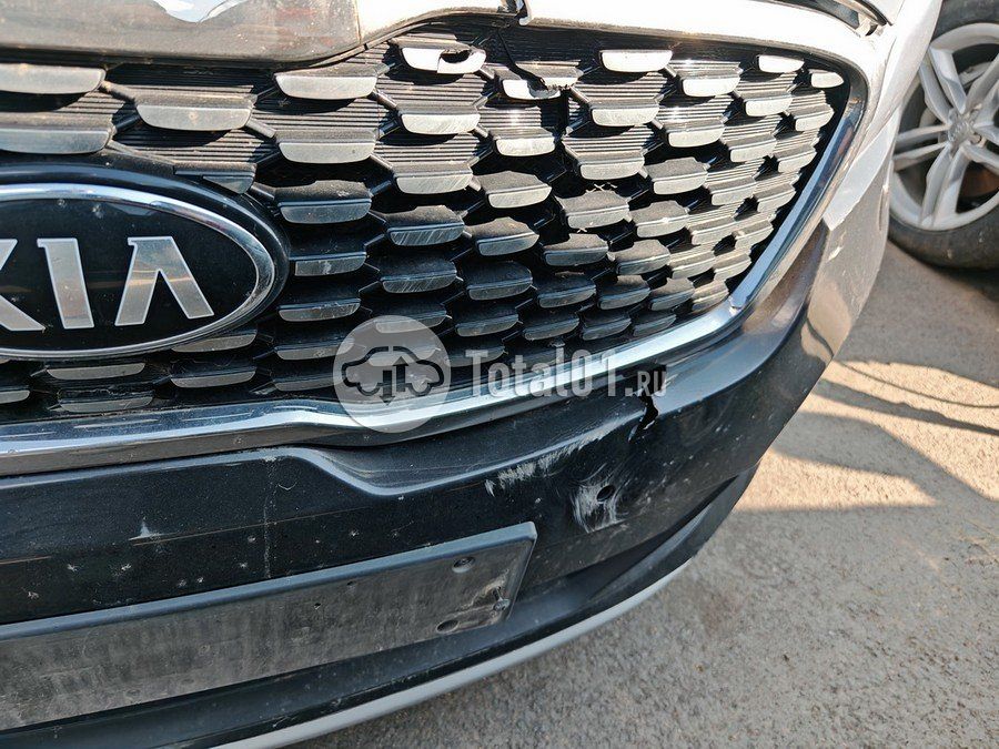 Фото KIA Sorento 18
