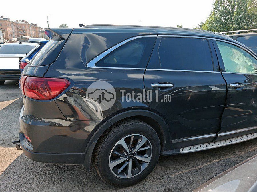 Фото KIA Sorento 42