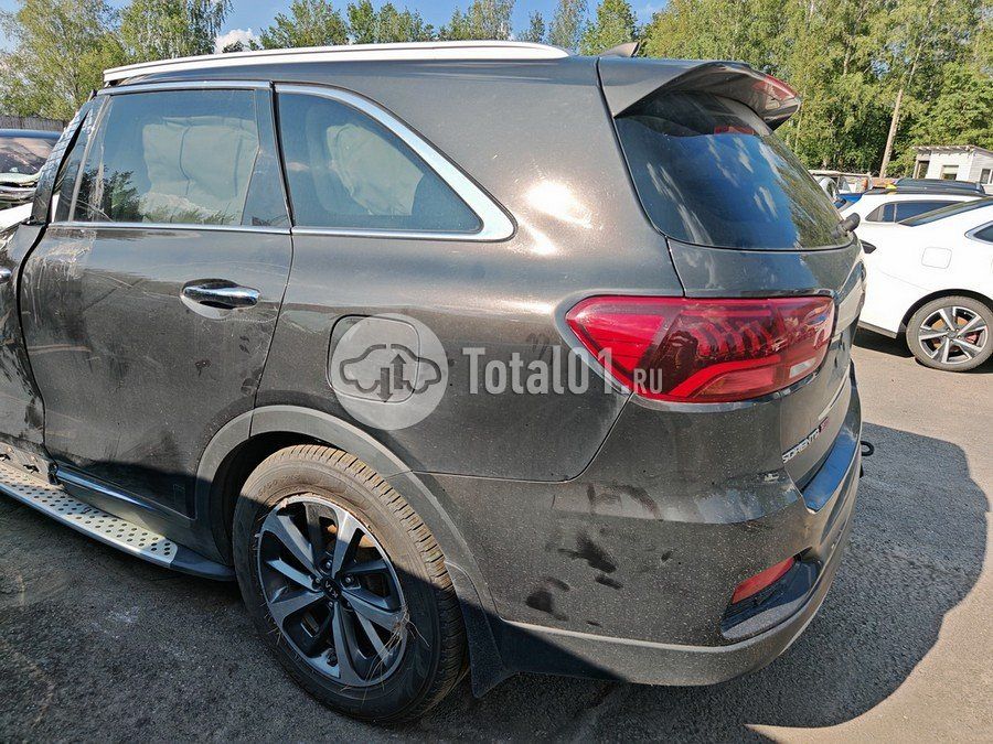 Фото KIA Sorento 50