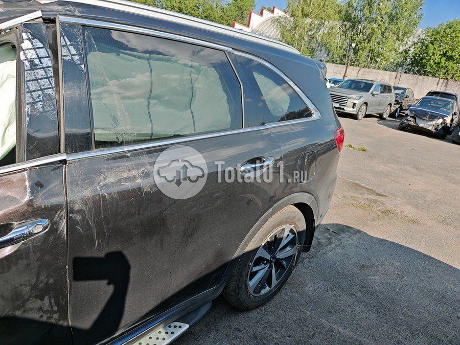 Фото KIA Sorento 56