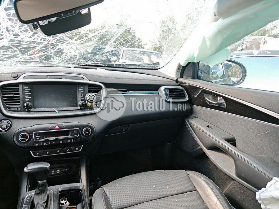 Фото KIA Sorento 108