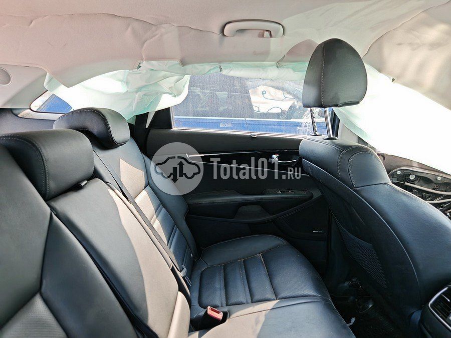 Фото KIA Sorento 142