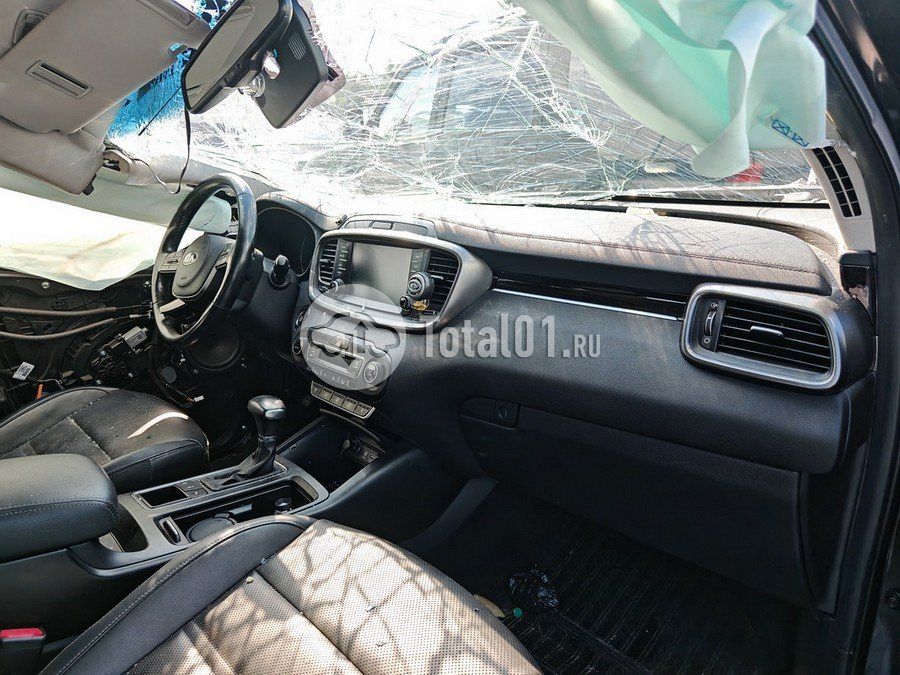 Фото KIA Sorento 160