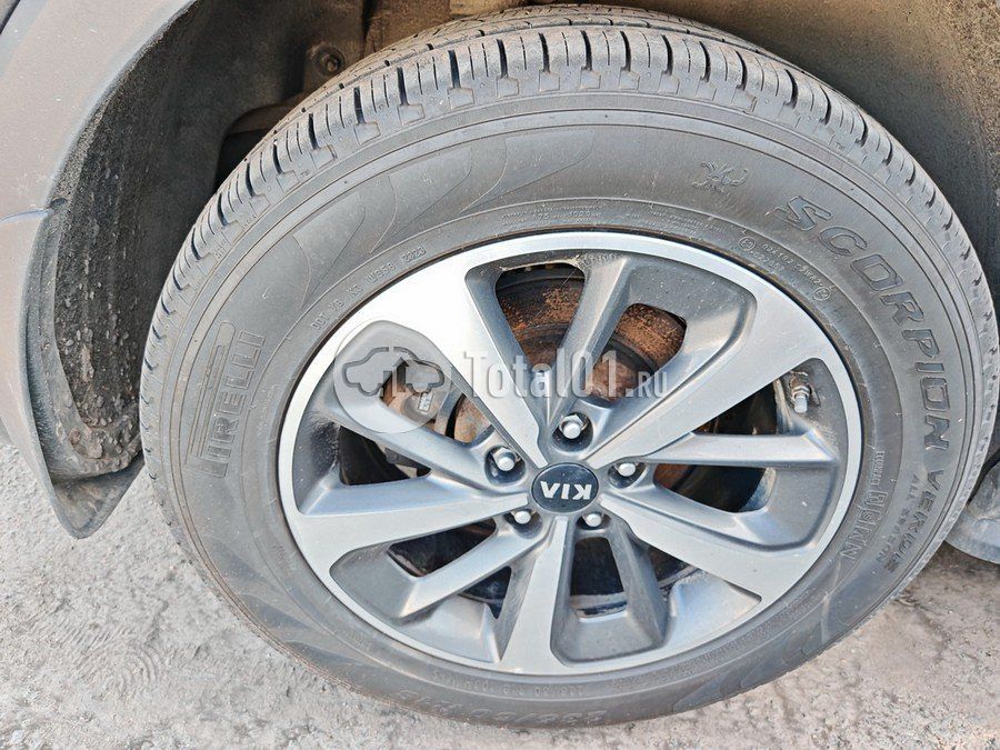 Фото KIA Sorento 180