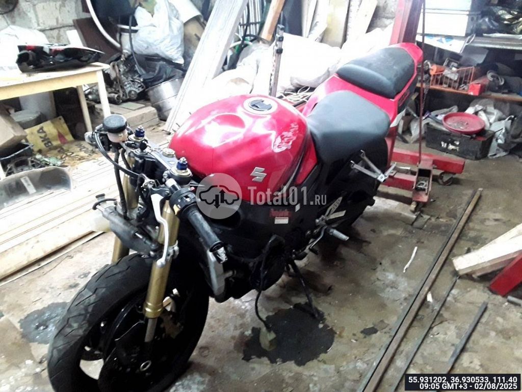 Фото Suzuki GSX-R600 2
