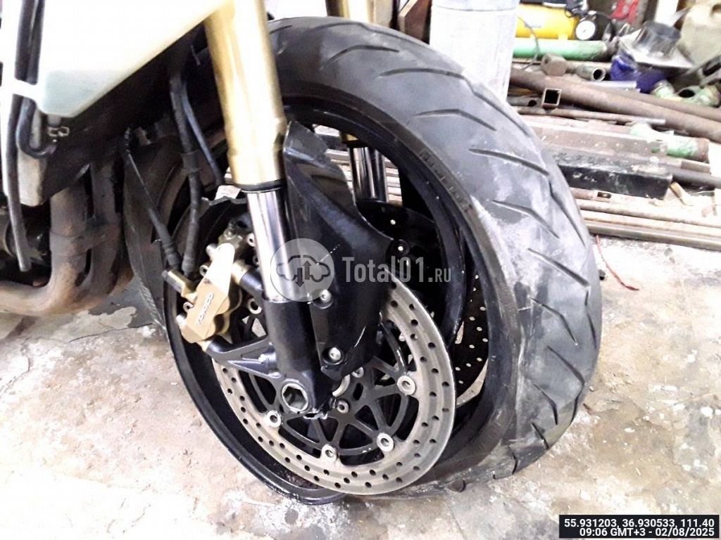 Фото Suzuki GSX-R600 20