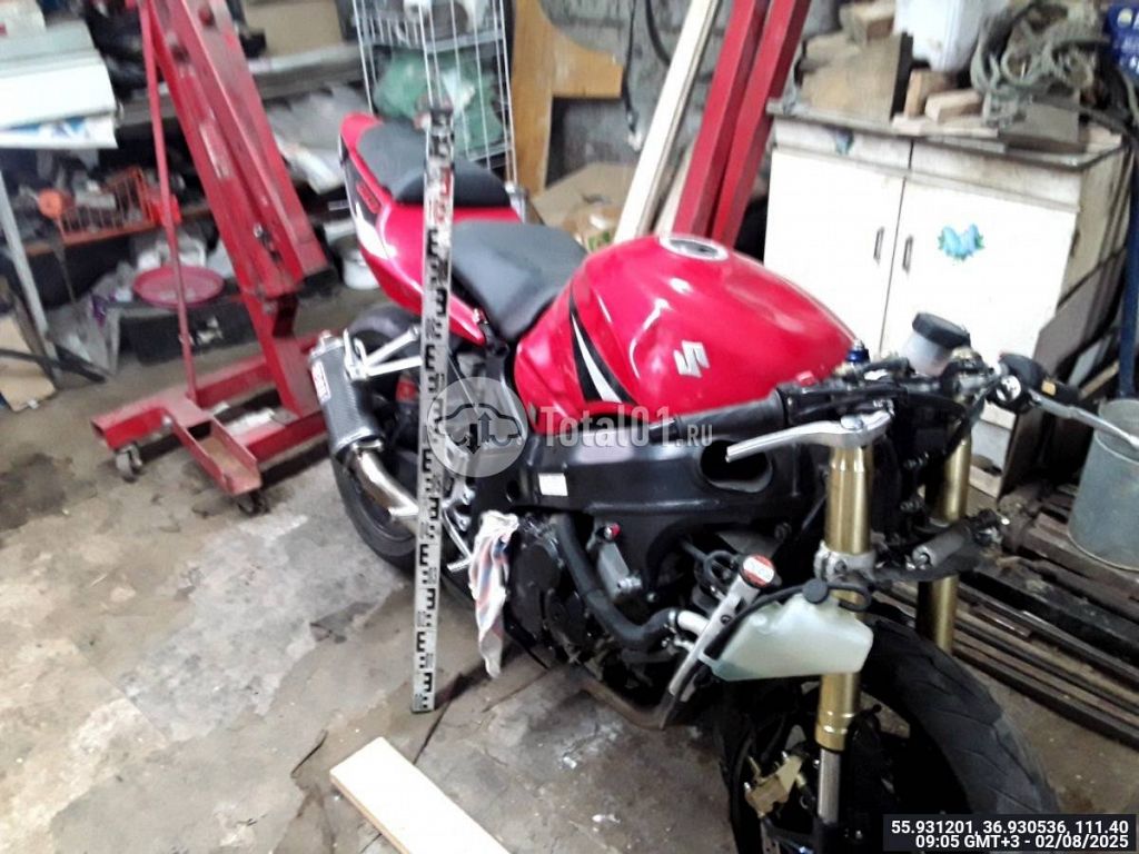 Фото Suzuki GSX-R600 30