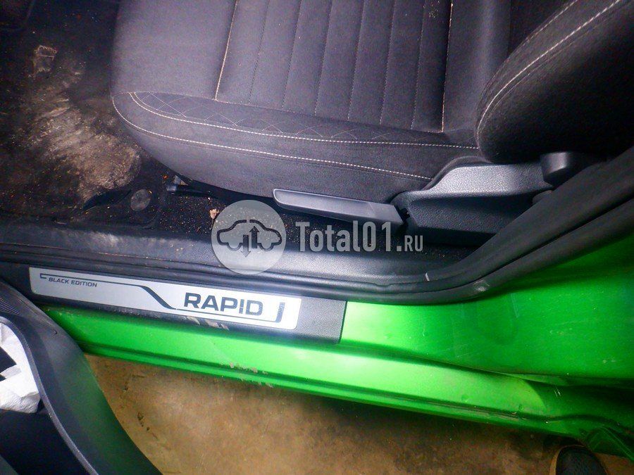 Фото Skoda Rapid 24