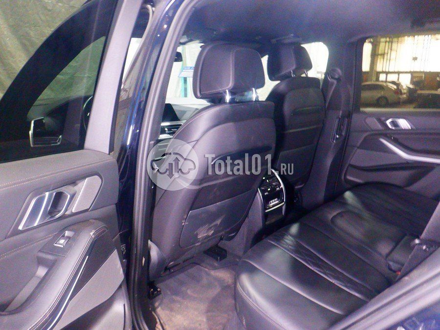 Фото BMW X5 40