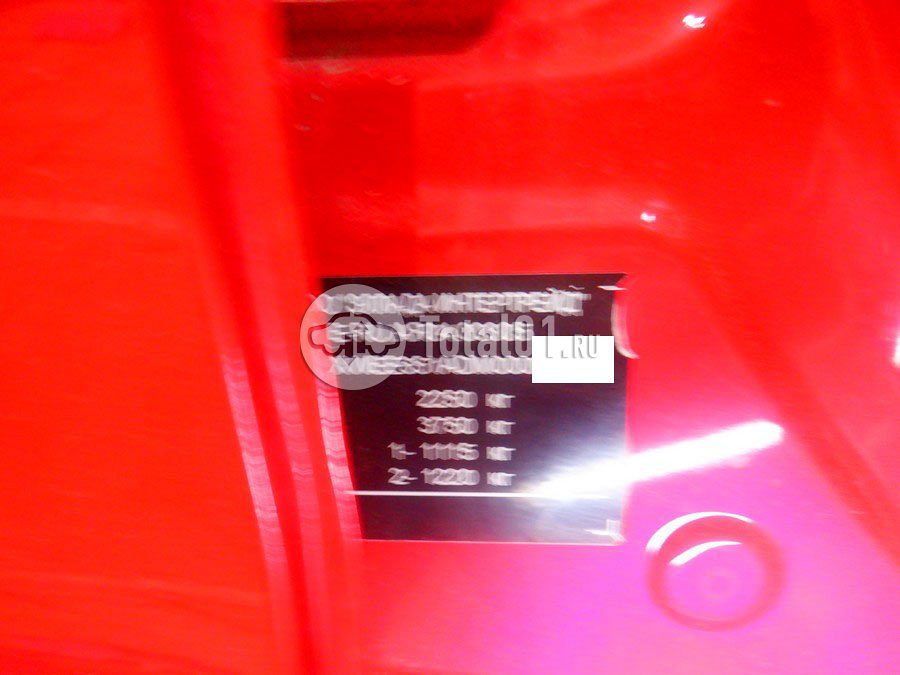 Фото KIA Stinger 30