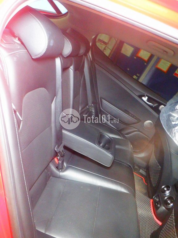 Фото KIA Stinger 40