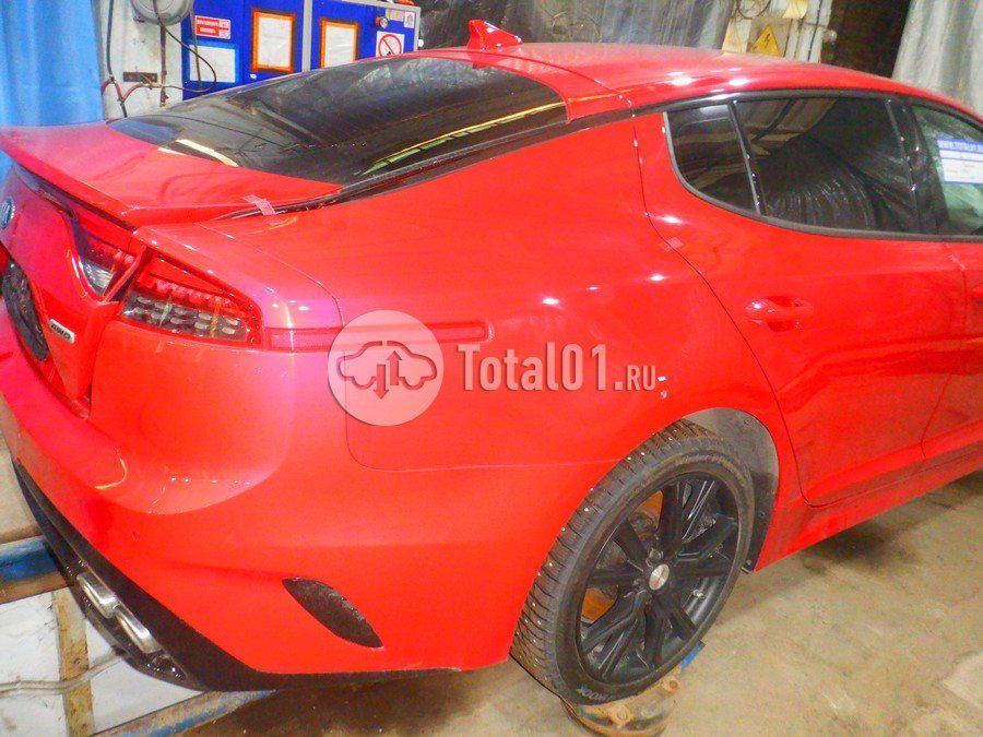 Фото KIA Stinger 160