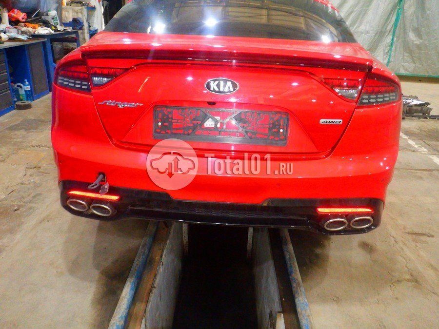 Фото KIA Stinger 170