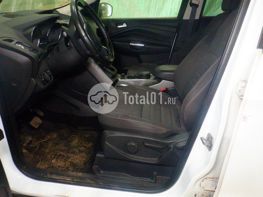 Фото Ford Kuga 16