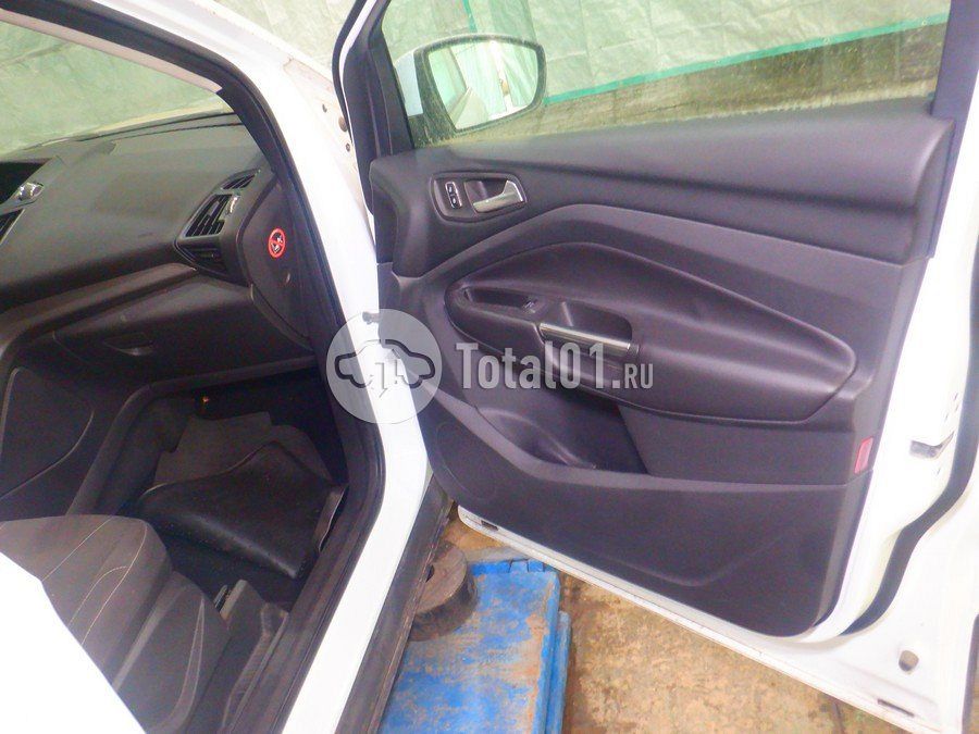 Фото Ford Kuga 84