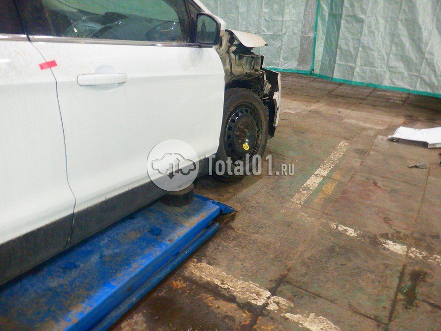 Фото Ford Kuga 210