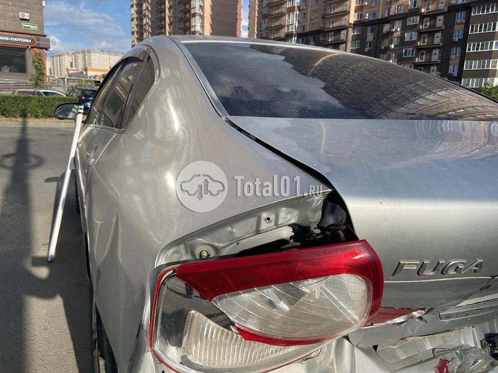 Фото Nissan Fuga 20