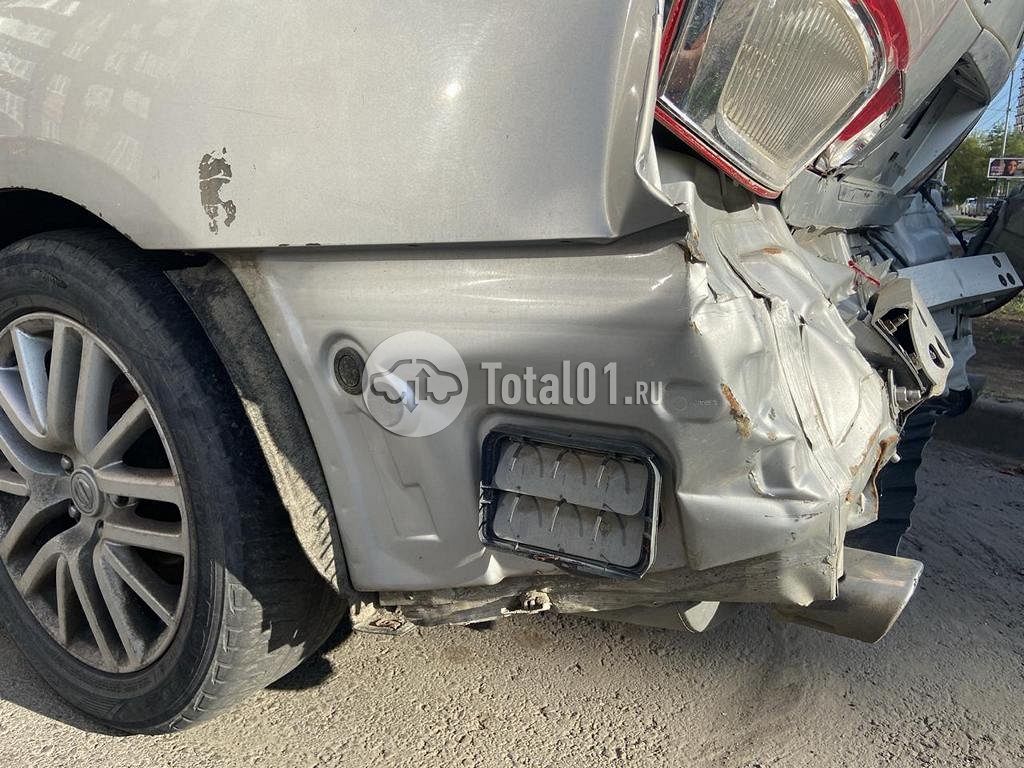 Фото Nissan Fuga 24
