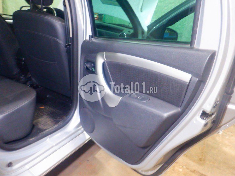Фото Nissan Terrano 48