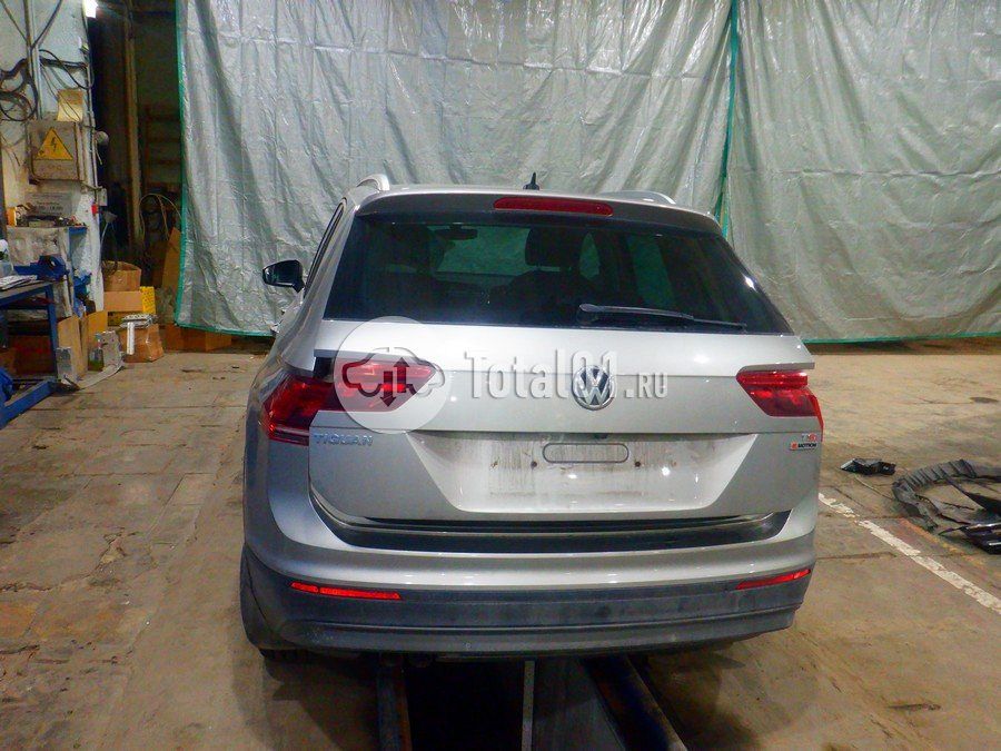 Фото Volkswagen Tiguan 8