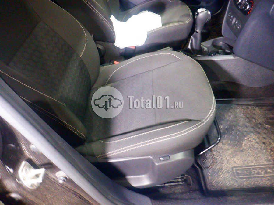 Фото Renault Logan 22