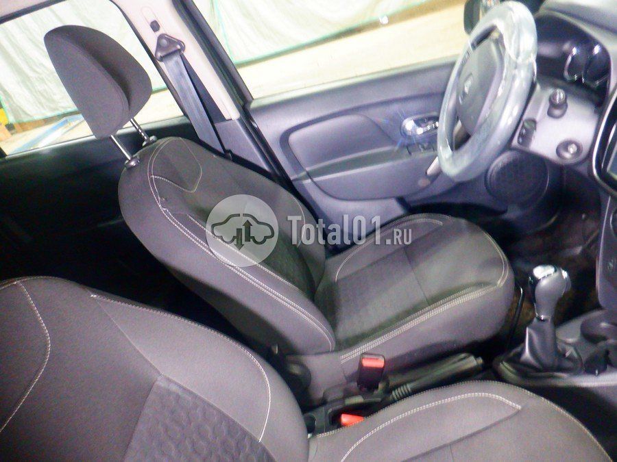 Фото Renault Logan 28