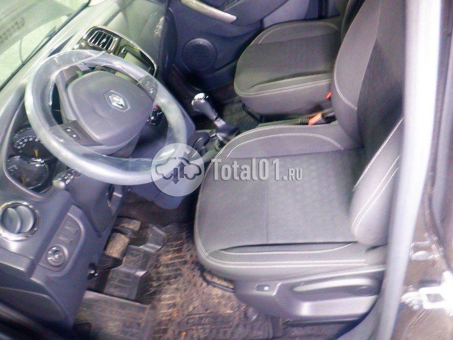 Фото Renault Logan 84