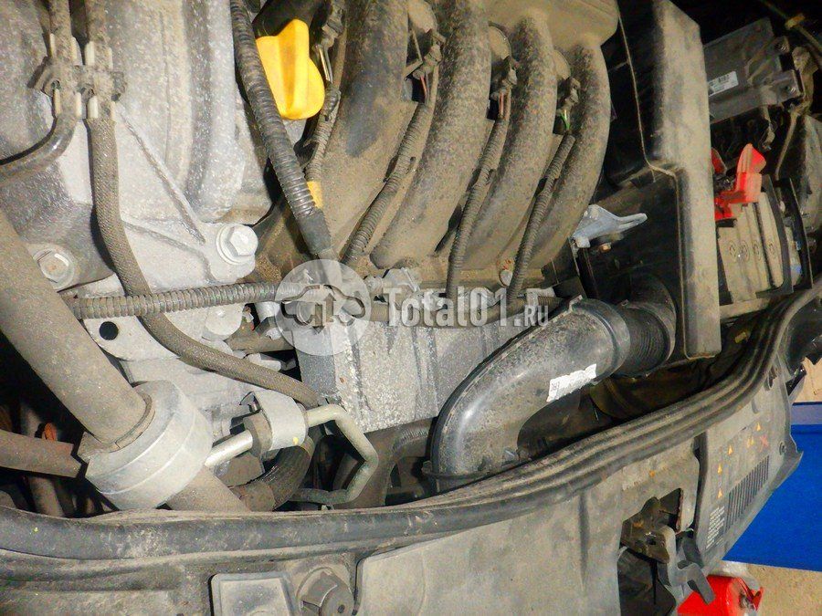 Фото Renault Logan 100