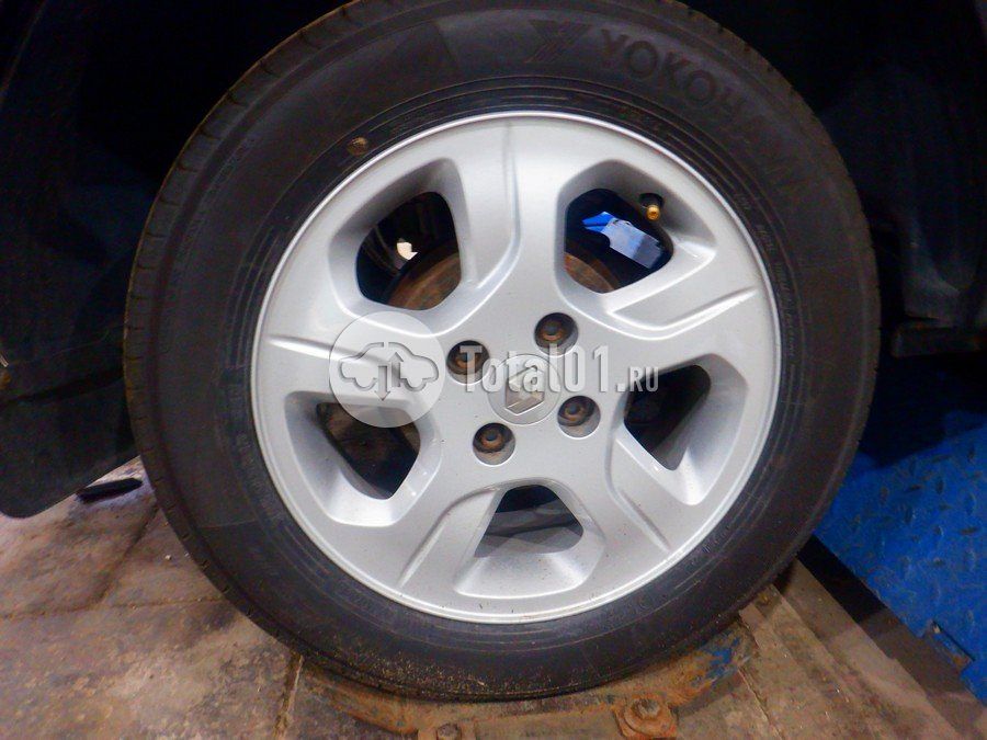 Фото Renault Logan 166