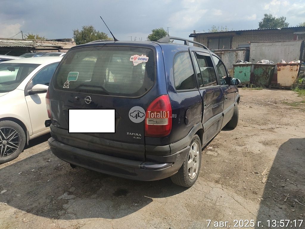 Фото Opel Zafira 8