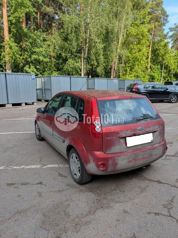 Фото Ford Fiesta 2