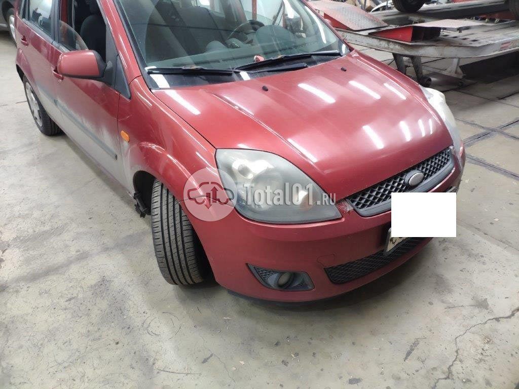 Фото Ford Fiesta 8